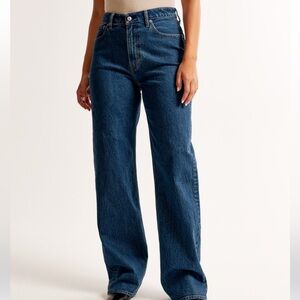 Abercrombie Curve Love High Rise 90s Relaxed Jeans